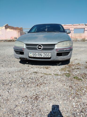 Opel Omega: 2 л | 1994 г. 12300 км Седан