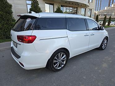 Kia: Kia Carnival: 2018 г., 2.2 л, Автомат, Дизель, Минивэн — 28