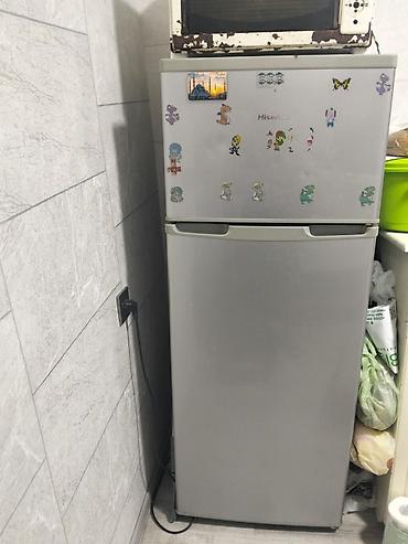 işlənmiş ucuz soyuducu: İşlənmiş 2 qapılı Hisense Soyuducu Satılır, rəng - Gümüşü — 2