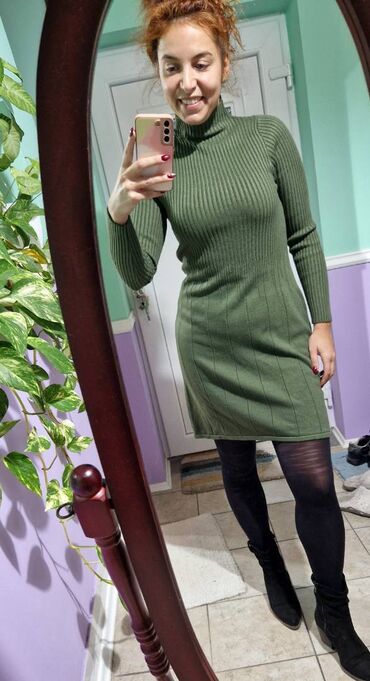 haljine od čipke i svile: M (EU 38), color - Khaki, Cocktail, Long sleeves