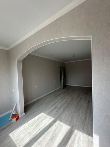 продажа квартиры в бишкеке 104 серии: 2 комнаты, 56 м², 106 серия улучшенная, 1 этаж, Евроремонт