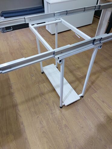 Столы для зала: 3 метровый стол трансформер "Швейцар" Длина: от 48 см до 3 метра (в — 9