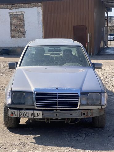 Mercedes-Benz: Mercedes-Benz W124: 1990 г., 2.5 л, Механика, Дизель, Седан