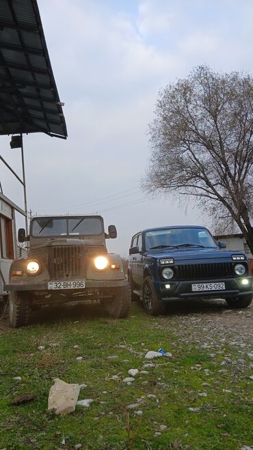 volkswagen satış: UAZ 2206: 2.4 l | 1977 il 100000 km Universal