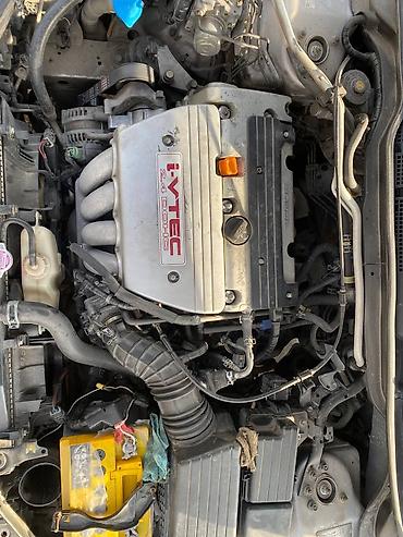 Honda: Honda Accord: 2004 г., 2 л, Автомат, Бензин, Седан — 10