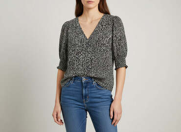 elegancka bluzka damska plus size: Жіноча блуза, розмір S