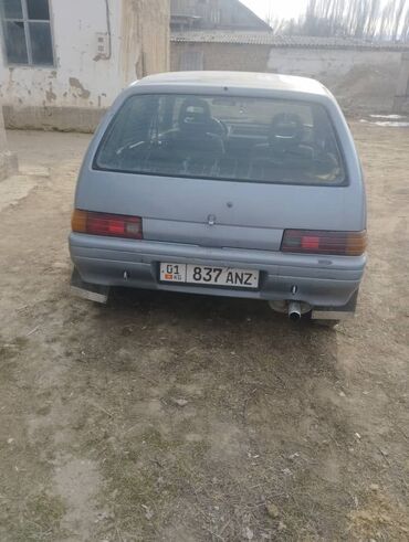 Daihatsu: Daihatsu Charade: 1986 г., 1 л, Механика, Бензин, Хэтчбэк