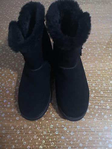 Ugg obuća: Ugg obuća 38 — 9