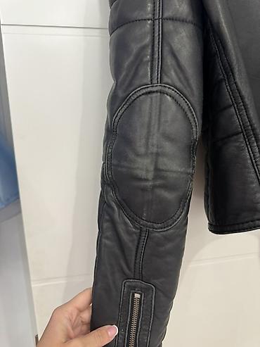 prada milano torba: Ženska kožna jakna Fratteli – model „biker“ sa nitnama Placena 40,000 — 8