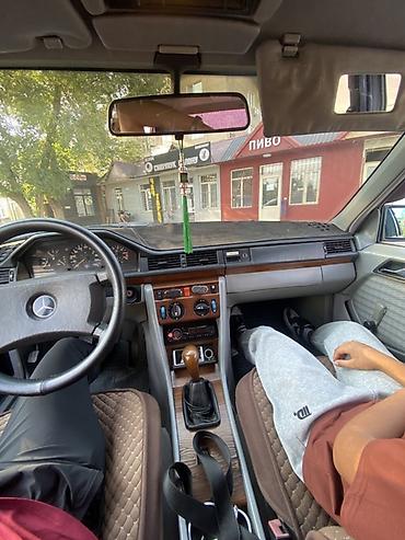 e500 124: Mercedes-Benz W124: 1990 г., 2.3 л, Механика, Бензин, Седан — 6