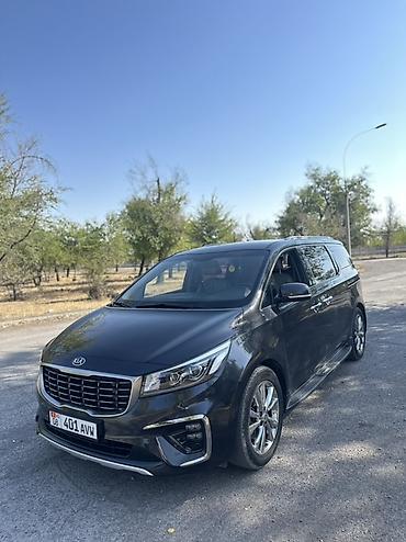 transporter multivan: Kia Carnival: 2018 г., Минивэн — 1