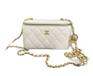 шанель сумка оригинал цена: Классическая сумка, Chanel, Китай, Регулируемый ремень, Жёсткая конструкция, Женские, Б/у