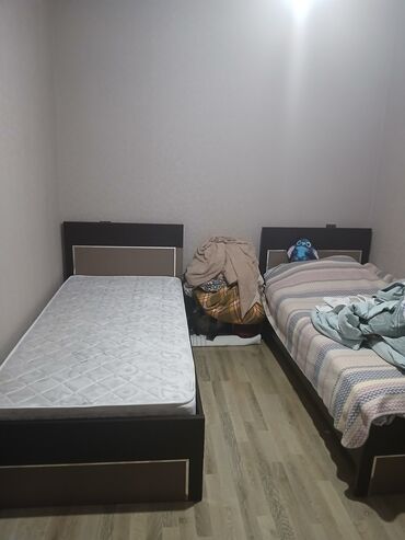 Çarpayılar: Təknəfərlik çarpayı, Bazasız, Matras ilə