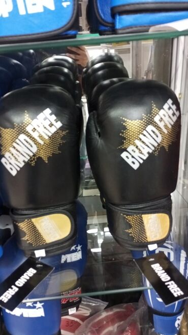 бинт для бокса: Боксерские перчатки шлема груша для бокса груши шингарты снарядки