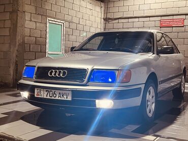 машина: Audi S4: 1991 г., 2.3 л, Механика, Газ, Седан