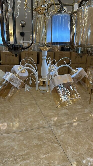 Çilçıraqlar: Çılçıraq, 3 lampa — 8