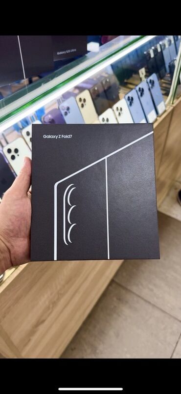 телефон на запчасти: Samsung Galaxy Fold, Новый, 256 ГБ, цвет - Черный