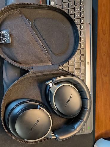 black: Bose QuietComfort Ultra Headphones, Black, 1 поколение. Состояние — 1
