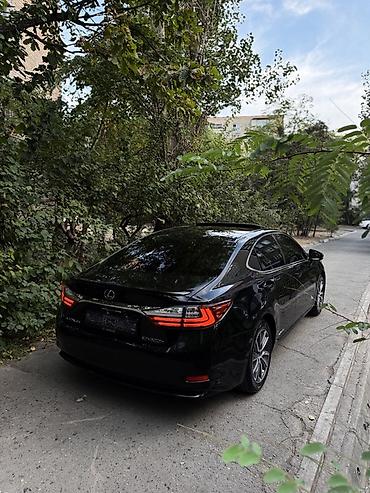 шторка на камаз: Lexus ES: 2017 г., 2.5 л, Автомат, Гибрид, Седан — 5