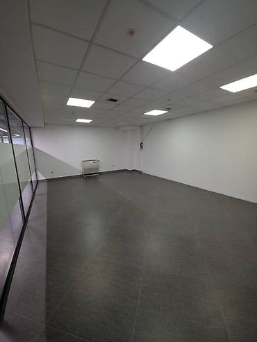 Сдаю Офисный кабинет: Сдаю IT-компания, 42 м², В бизнес центре, С ремонтом, С системой безопасности at lalafo.kg Сдаю Офисный кабинет: Сдаю IT-компания, 42 м², В бизнес центре, С ремонтом, С системой безопасности