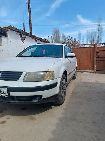 салон машины: Volkswagen Passat Variant: 1999 г., 1.6 л, Механика, Бензин, Универсал — 2