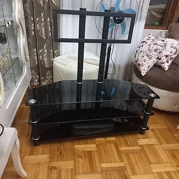 mebel termo: Qara şüşə TV stendi - 3 mərtəbəli dizayn: üstü parlaq temperli — 1