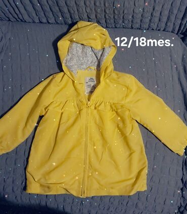 žuti kaput: Tanja jaknica (za prolece) velicina 12/18 mes. sa felerom malo flekice