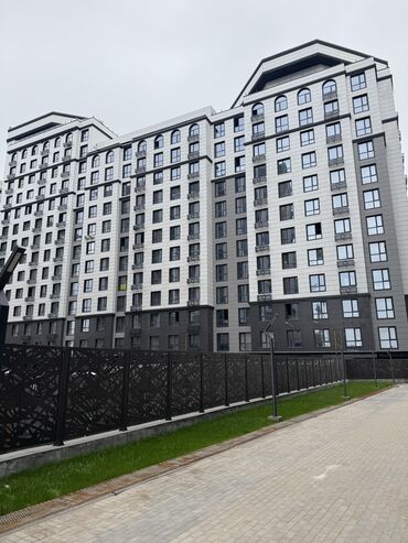 снять жилье в кыргызстане: 2 комнаты, 76 м², Элитка, 4 этаж, ПСО (под самоотделку)