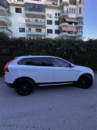 Volvo XC60: 2.4 l | 2011 year 209300 km. SUV/4x4 at lalafo.gr Volvo XC60: 2.4 l | 2011 year 209300 km. SUV/4x4