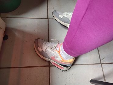 bež čizme do koljena: Nike, 37, bоја - Bela