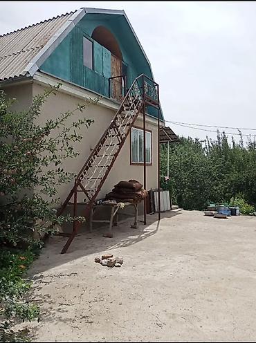 Продажа коттеджей и домов: Продаётся частный дом с участком. - Один основной дом с мансардным — 4