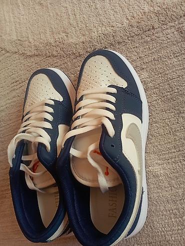 apple whatch 6: Кроссовки, 38, Air Jordan, Новый, цвет - Синий — 3