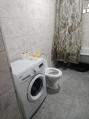 Долгосрочная аренда комнат: Сдаётся 1-комнатная квартира 🏠 📍 Район: Аламедин-1 💰 Цена: 30.000 — 7