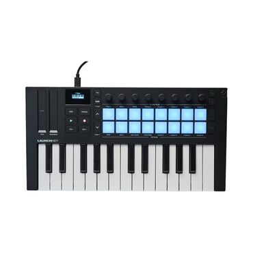 Mikrofonlar: Midi-klaviatura, Novation, Yeni