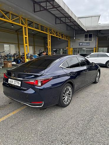 ру: Lexus ES: 2019 г., 2.5 л, Вариатор, Гибрид, Седан — 5