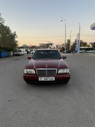 продаю с доплатой мне: Mercedes-Benz : 1994 г., 1.8 л, Механика, Седан