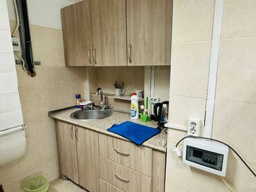 Kommersiya daşınmaz əmlakının satışı: Xətai rayonu Xətai metro yaxınlığında 120 kv təmirli obyekt satılir — 15