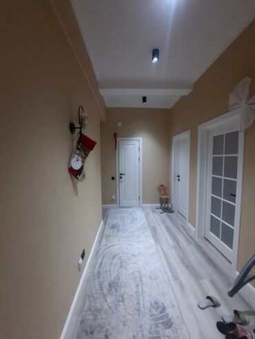 кв в караколе: 2 комнаты, 81 м², Элитка, 3 этаж, Евроремонт