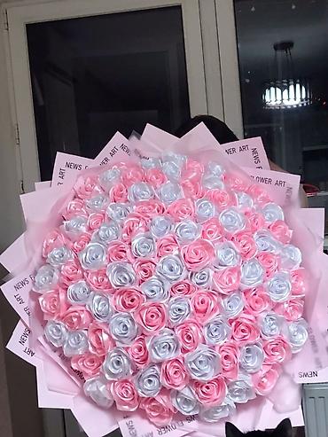 Ruža: Buket crvenih ruža – elegantan aranžman - Luksuzan, bogat buket — 13