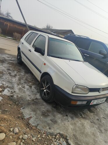 машина базар талас: Volkswagen Golf: 1993 г., 1.6 л, Механика, Бензин, Хетчбек