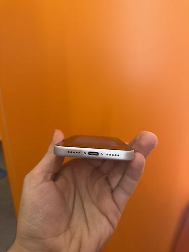 iphone se 2016: IPhone 17 Pro, Ağ, Face ID — 5