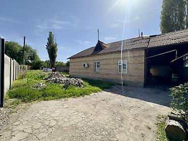 Продажа коттеджей и домов: Продаётся дом в районе улиц Боталиева/Тулебердиева, участок 9-соток по — 3