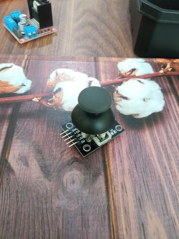 Digər ehtiyat hissələri: Arduino və elektronika layihələri üçün modul dəsti Komponentlər: - — 20