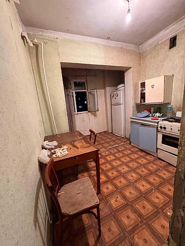 kohnə binalar: Bakı, 4 otaqlı, Köhnə tikili, m. Nəriman Nərimanov, 120 kv. m — 4