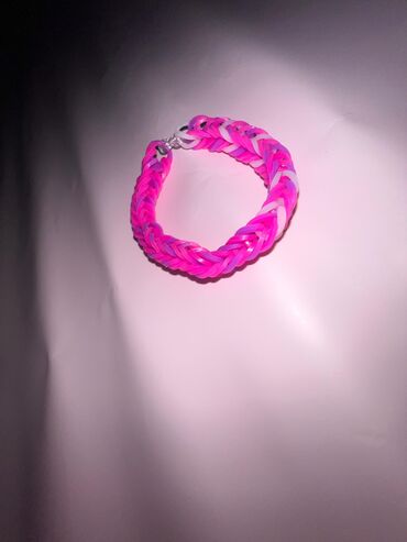 Bijuteriya dəstləri: İki ədəd qolbaq seti 1) Boncuklu qolbaq: - Çəhrayı şüşə/akril -da lalafo.az — 11 Bijuteriya dəstləri: İki ədəd qolbaq seti 1) Boncuklu qolbaq: - Çəhrayı şüşə/akril — 11