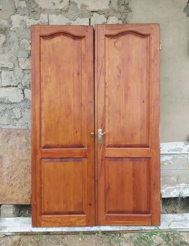 Otaq qapıları: İşlənmiş Otaq qapısı Zamok ilə, Ünvandan götürmə
