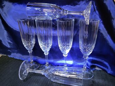 Čaše: Case nove za vino Luminarc Francuska 80te. Cese,sve na njima odsjaj — 6