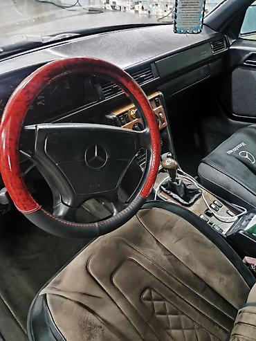 Mercedes-Benz W124: 1994 г., 2.2 л, Механика, Бензин, Седан