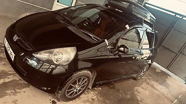 jac js6: Honda Fit: 2002 г., 1.3 л, Вариатор, Хэтчбэк — 4