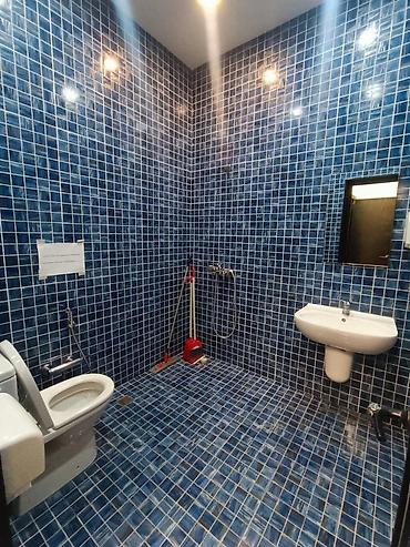 Kommersiya daşınmaz əmlakı: İcarəyə verilir 4 otaqlı ofis 225 m², Sahil m. Daha 7 şəklə bax — 9